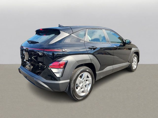 2025 Hyundai Kona SE