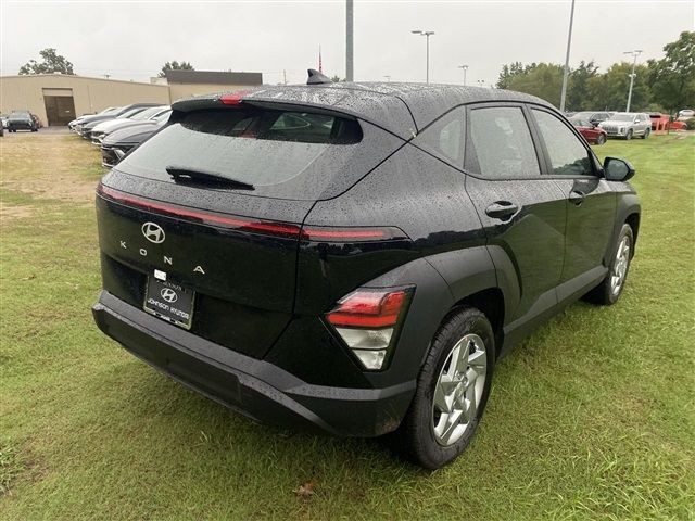 2025 Hyundai Kona SE