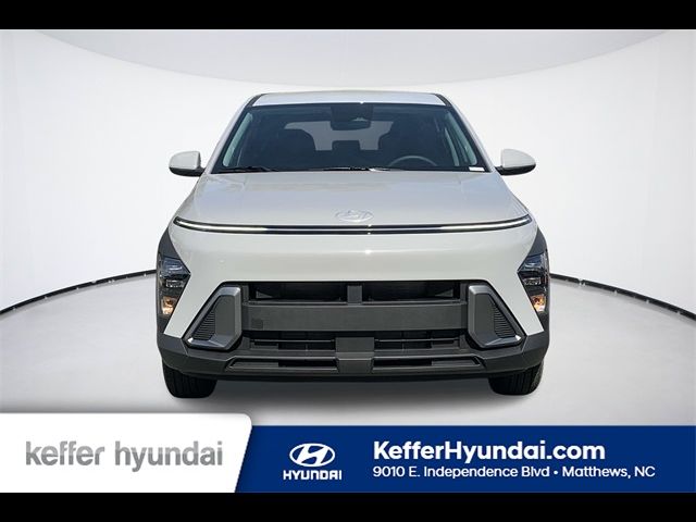 2025 Hyundai Kona SE