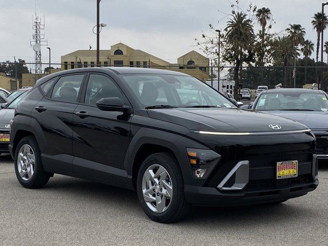 2025 Hyundai Kona SE