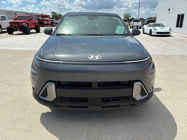2025 Hyundai Kona SE