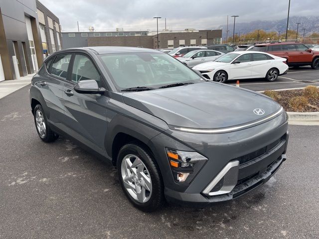 2025 Hyundai Kona SE