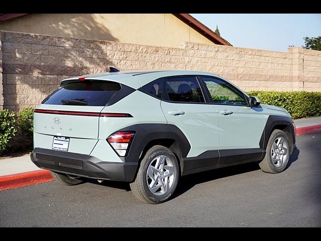 2025 Hyundai Kona SE