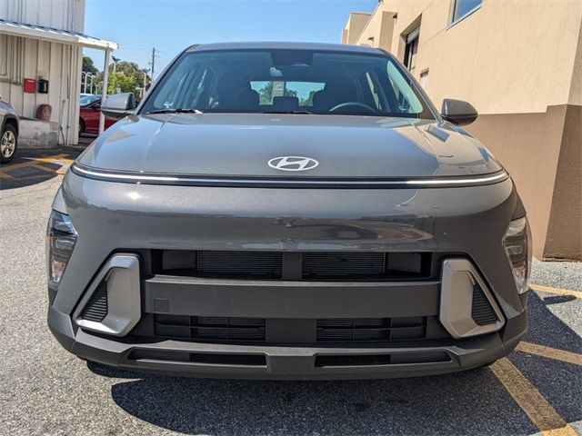 2025 Hyundai Kona SE