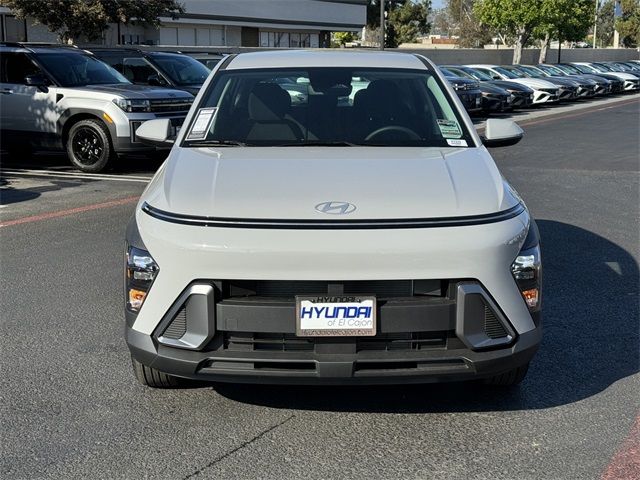 2025 Hyundai Kona SE