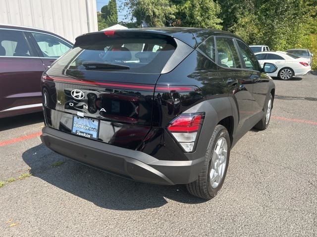 2025 Hyundai Kona SE