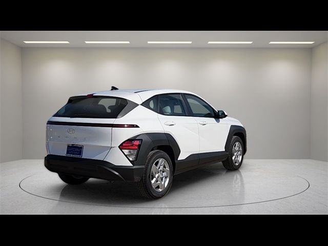 2025 Hyundai Kona SE