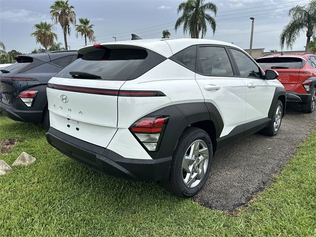 2025 Hyundai Kona SE