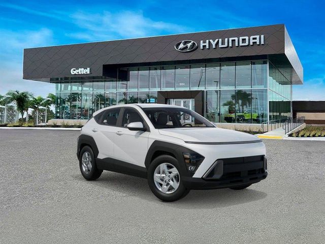 2025 Hyundai Kona SE