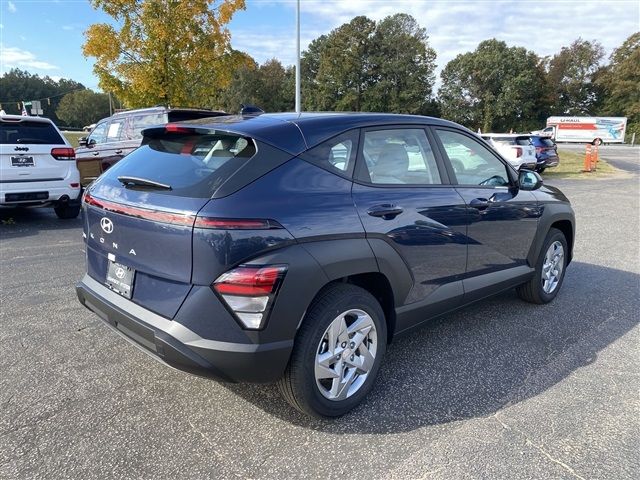 2025 Hyundai Kona SE