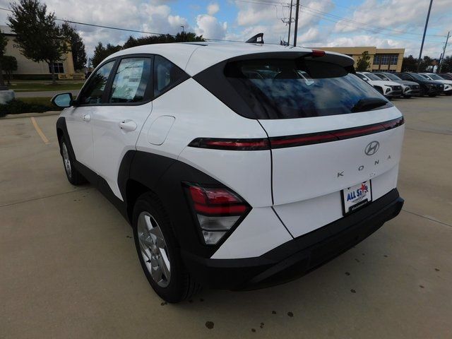 2025 Hyundai Kona SE