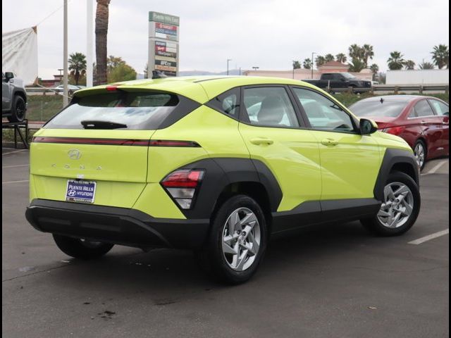 2025 Hyundai Kona SE