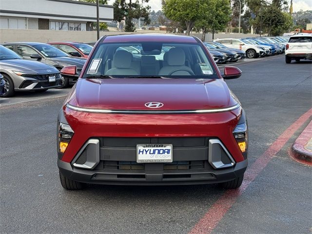 2025 Hyundai Kona SE