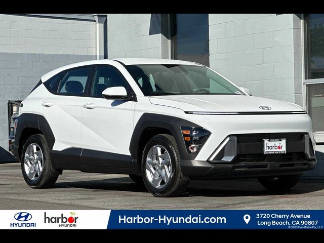 2025 Hyundai Kona SE