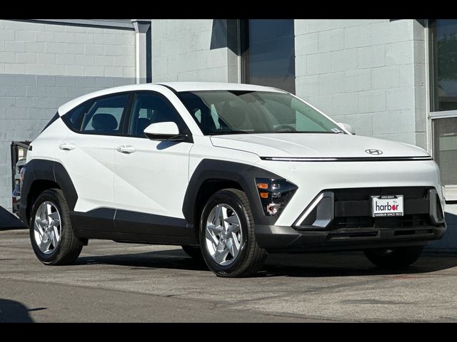 2025 Hyundai Kona SE