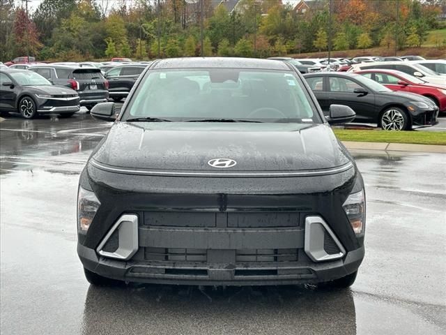 2025 Hyundai Kona SE