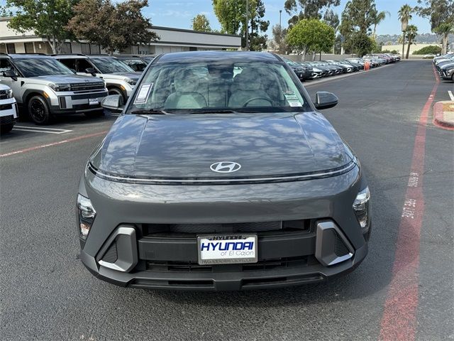 2025 Hyundai Kona SE