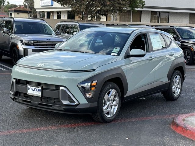 2025 Hyundai Kona SE