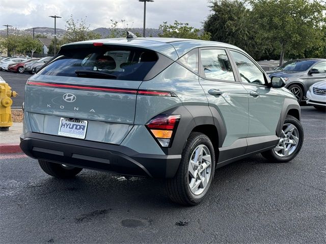 2025 Hyundai Kona SE