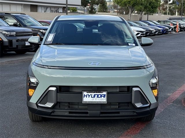 2025 Hyundai Kona SE