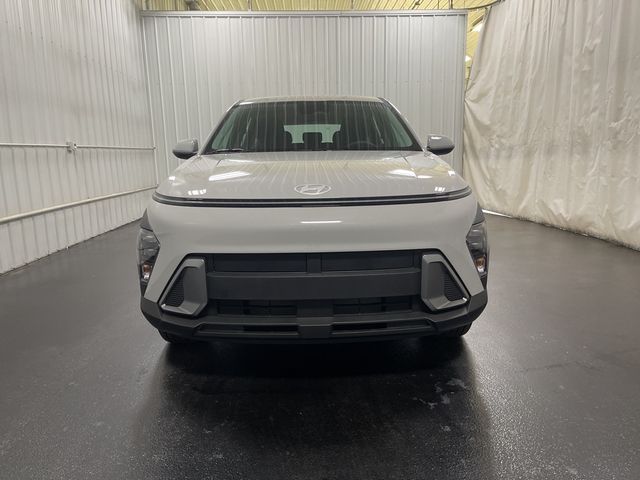 2025 Hyundai Kona SE