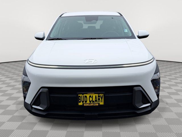 2025 Hyundai Kona SE