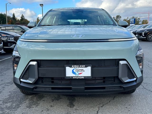 2025 Hyundai Kona SE