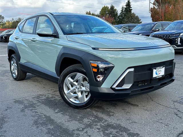 2025 Hyundai Kona SE