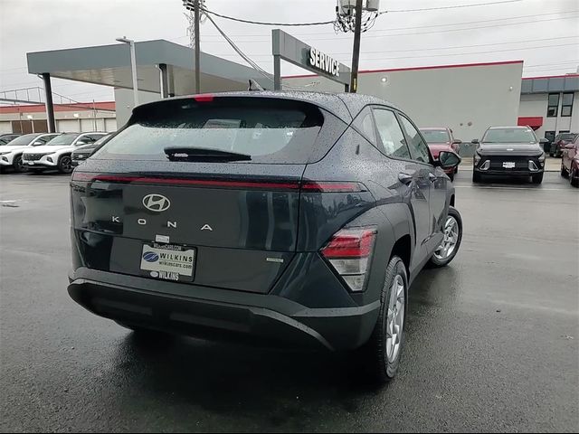 2025 Hyundai Kona SE