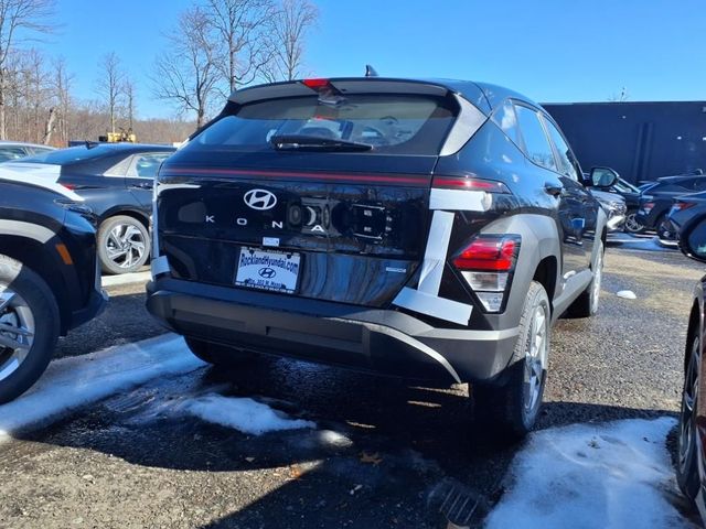 2025 Hyundai Kona SE