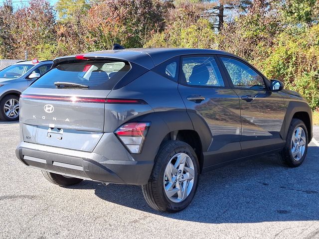 2025 Hyundai Kona SE