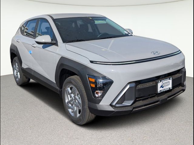 2025 Hyundai Kona SE