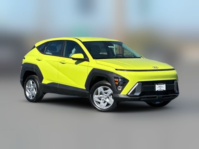 2025 Hyundai Kona SE