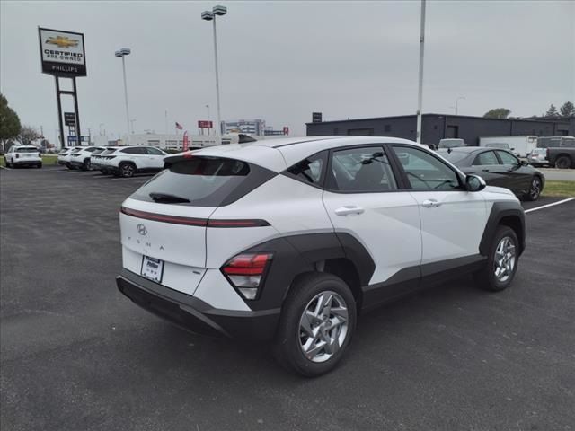 2025 Hyundai Kona SE