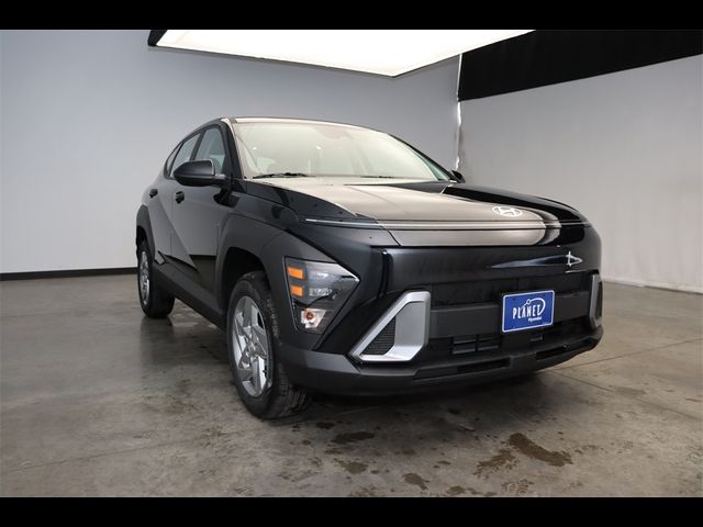 2025 Hyundai Kona SE