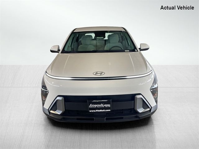 2025 Hyundai Kona SE