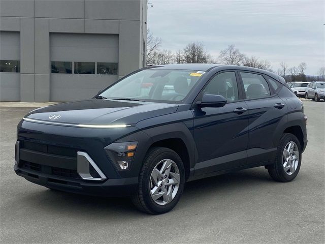 2025 Hyundai Kona SE