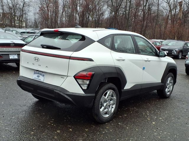 2025 Hyundai Kona SE