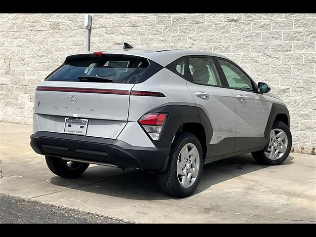 2025 Hyundai Kona SE