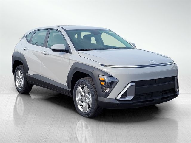 2025 Hyundai Kona SE