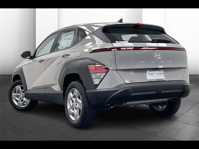 2025 Hyundai Kona SE