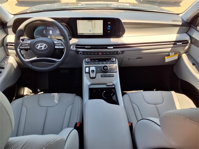 Vehicle image 9 of 13