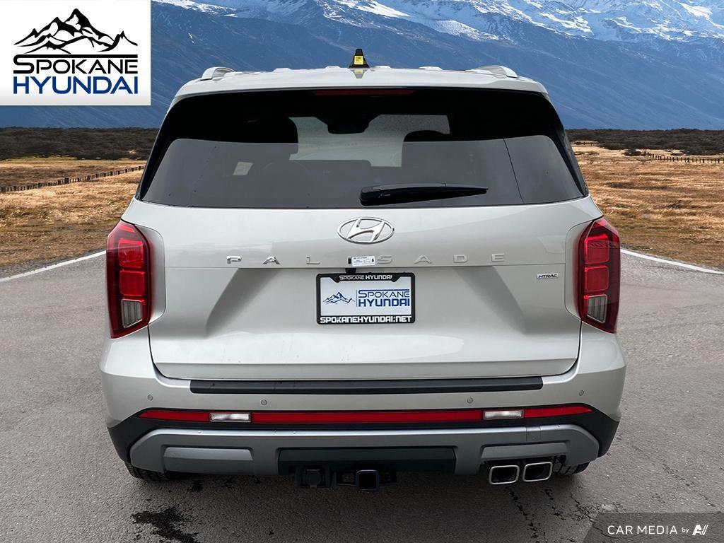 Vehicle image 5 of 28