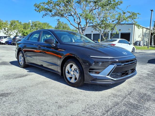 2025 Hyundai Sonata SE