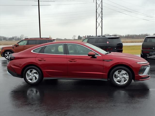 2025 Hyundai Sonata SE