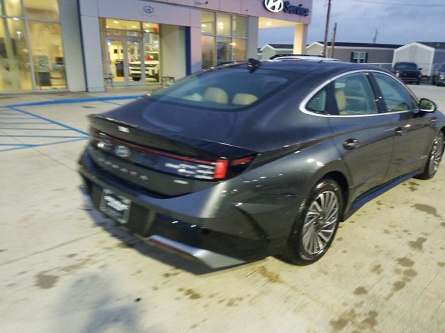 2025 Hyundai Sonata Hybrid Limited