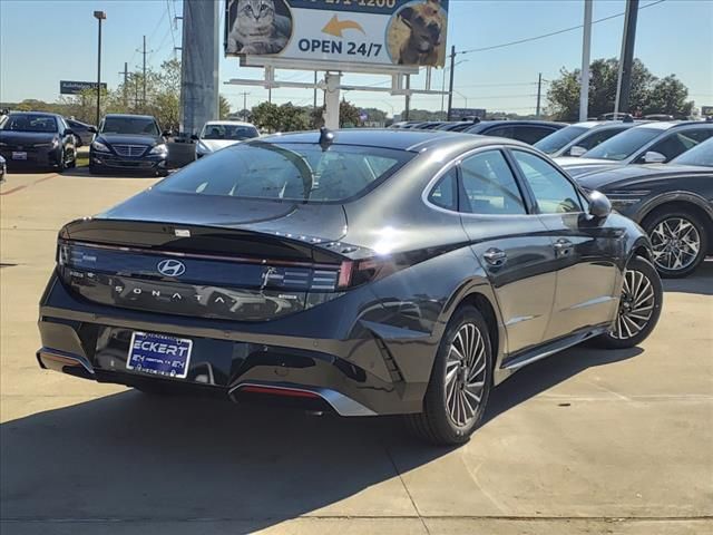 2025 Hyundai Sonata Hybrid Limited