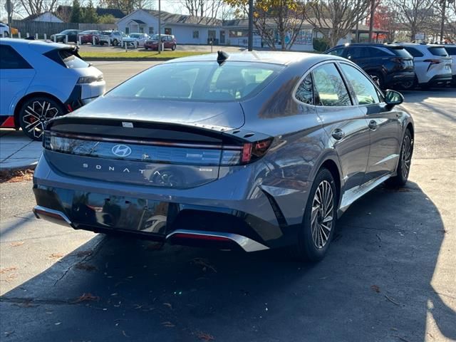 2025 Hyundai Sonata Hybrid SEL