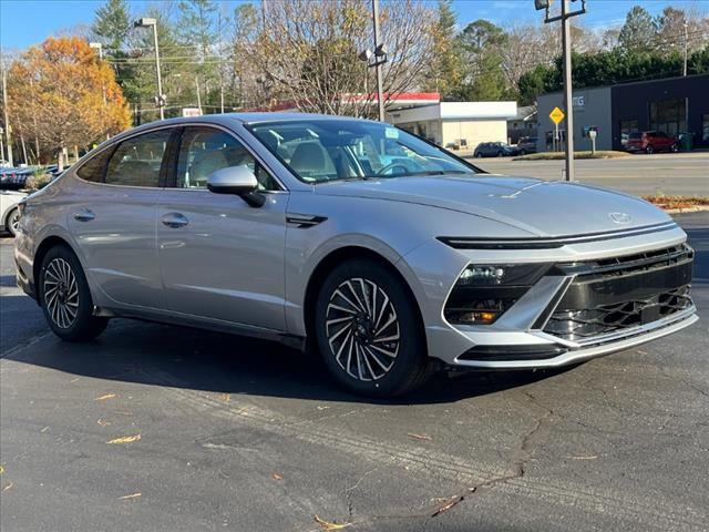 2025 Hyundai Sonata Hybrid SEL