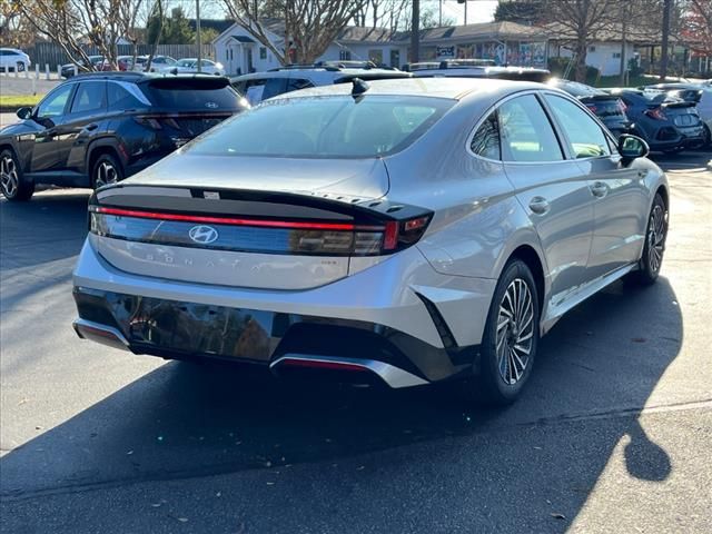 2025 Hyundai Sonata Hybrid SEL